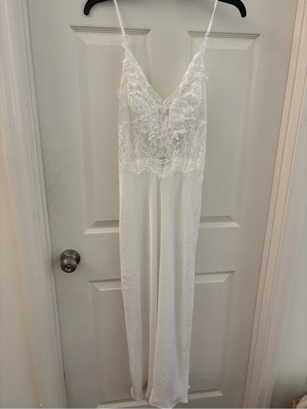 Elegant White Lace Slip Dress with Delicate Straps